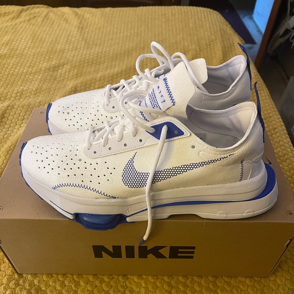 Men’s Nike Zoom Type, Great Shape, Size 11, Used only worn twice.